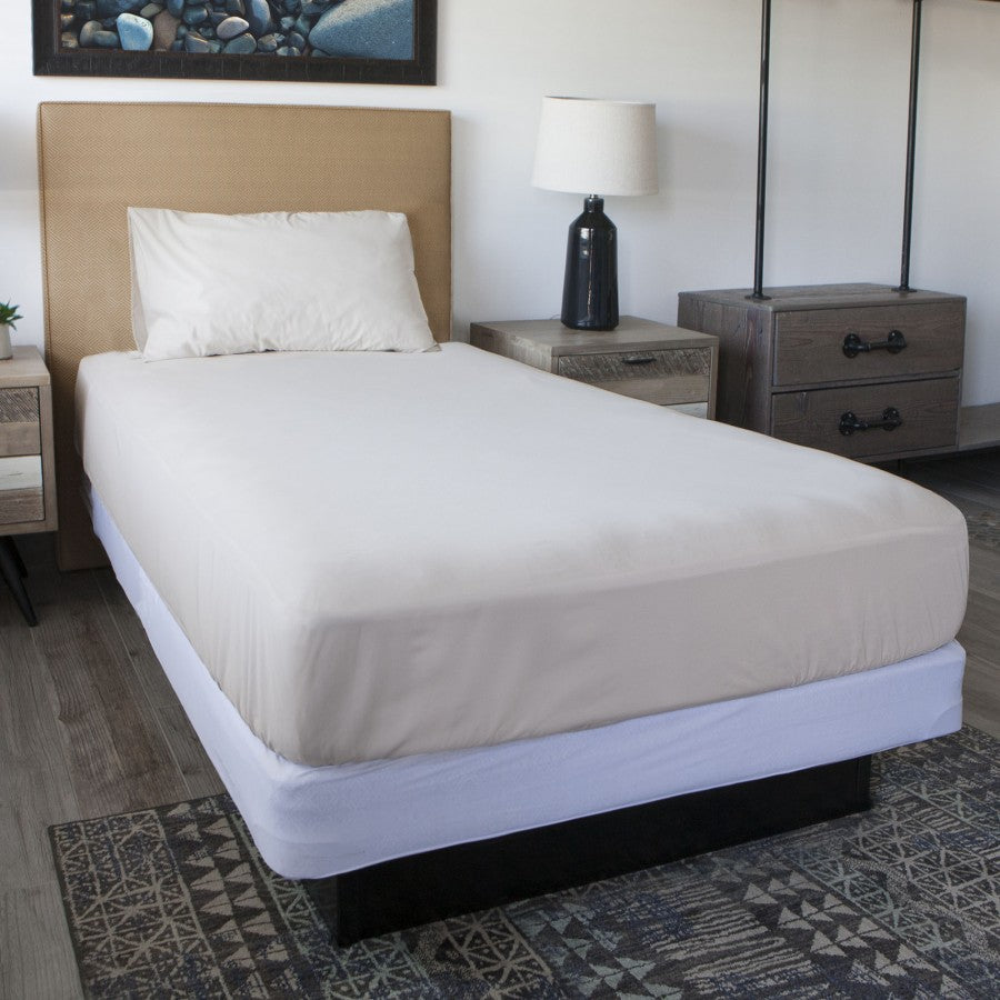 Toggle Waterproof Mattress Protector (4 Sizes)
